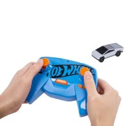 Beste Bewertungen von 🥰 Hot Wheels R/C 1:64 Tesla Cybertruck, Ferngesteuertes Auto, Rennauto 🎁 -Hot Wheels Verkäufe unnamed file 803